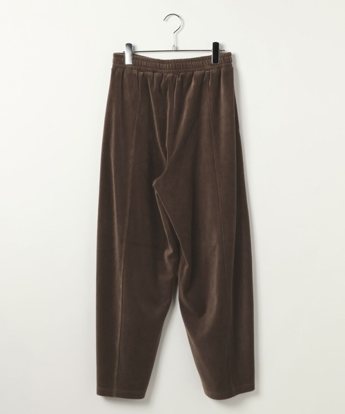 BAYFLOW（ベイフロー）の「[WEB限定]ベロアカーブパンツ（その他パンツ・レディース・ブラウン/チャコール・SMALL/MEDIUM）」の12枚目の写真