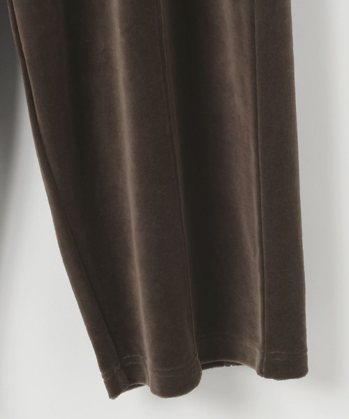 BAYFLOW（ベイフロー）の「[WEB限定]ベロアカーブパンツ（その他パンツ・レディース・ブラウン/チャコール・SMALL/MEDIUM）」の14枚目の写真