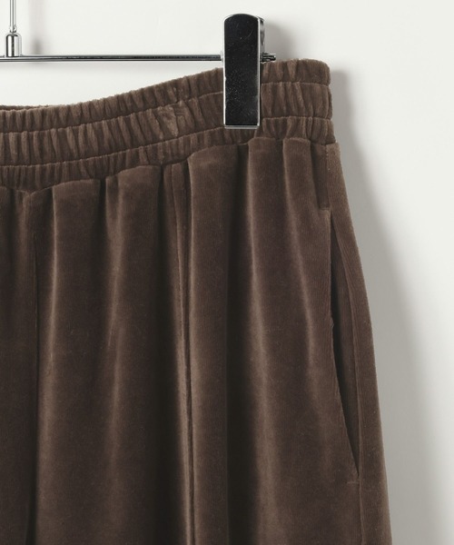 BAYFLOW（ベイフロー）の「[WEB限定]ベロアカーブパンツ（その他パンツ・レディース・ブラウン/チャコール・SMALL/MEDIUM）」の15枚目の写真