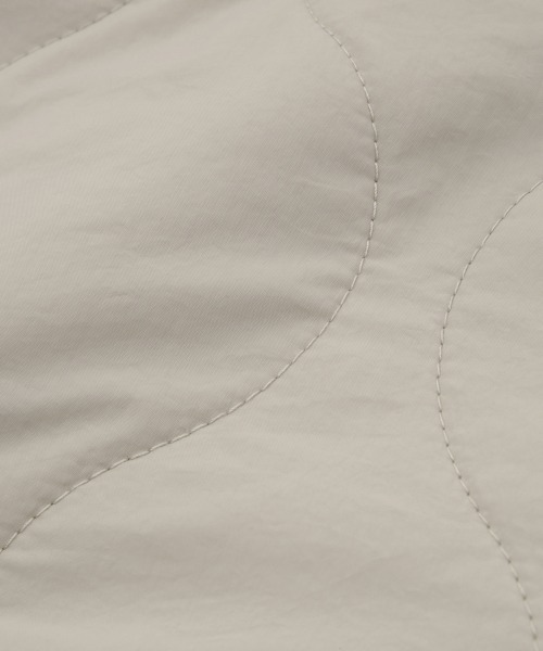 VICKY（ビッキー）の「ひょうたんキルトリバーシブルZIPジャケット（ノーカラージャケット・レディース・ブラック/ライトグレー・M）」の12枚目の写真