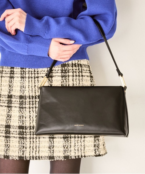 ROPE' PICNIC（ロペピクニック）の「フラットワンショルダーバッグ（ショルダーバッグ・レディース・ベージュ系その他/ブラック/ブルー系その他4・FREE）」の15枚目の写真