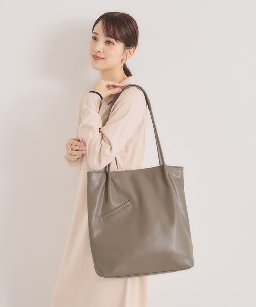 ITS'DEMO(イッツデモ)の「【A4対応】PUサブトート(トートバッグ・レディース・ブロンズ/ナチュラル/ブラック/ライトベージュ・00)」の7枚目の写真
