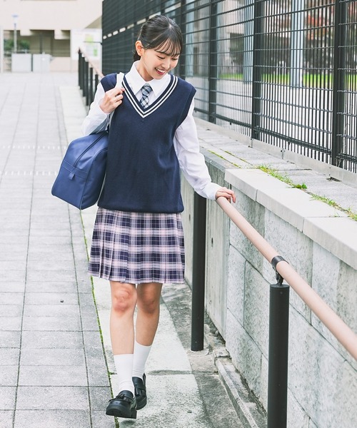 Honeys（ハニーズ）の「スクールベスト（ベスト・レディース・杢グレー/ネイビー/アイボリー/スミクロ・L/SS/S/M）」の11枚目の写真