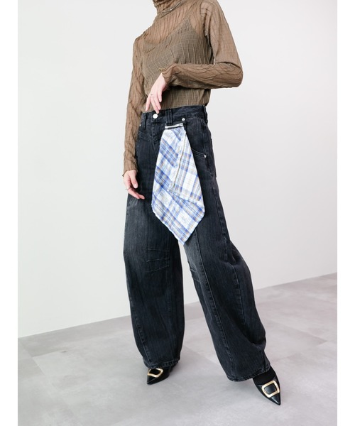 DOLLUPOOPS（ドールアップウップス）の「ハンカチディテールカーブラインデニムパンツ（デニムパンツ・レディース・ブラック/ブルー・SMALL/MEDIUM）」の9枚目の写真