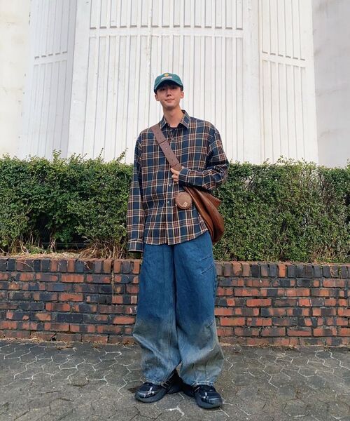 DECET（デケト）の「Balloon Wide Jeans DCPT055BlueA（デニムパンツ・レディース・その他・26/28/30/32/34）」の22枚目の写真