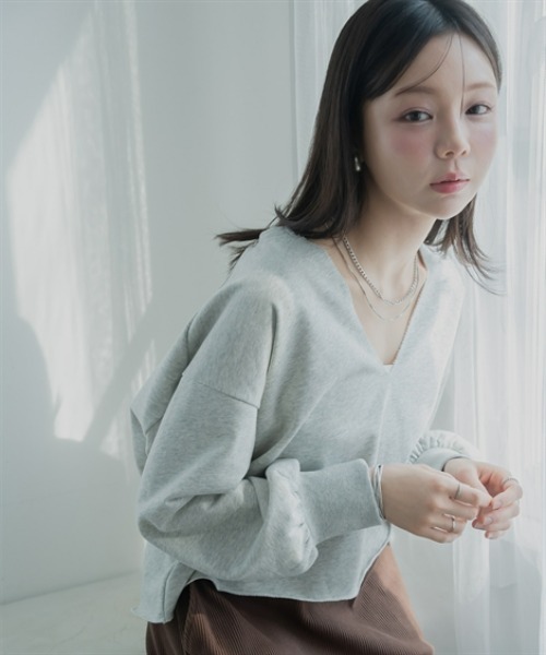 Petitjo(プッチージョ)の「小さいサイズ 深Vネックスウェットプルオーバー 低身長さん・小柄女性(スウェット・レディース・チャコール/ライトグレー・M-L/XS-S)」の5枚目の写真