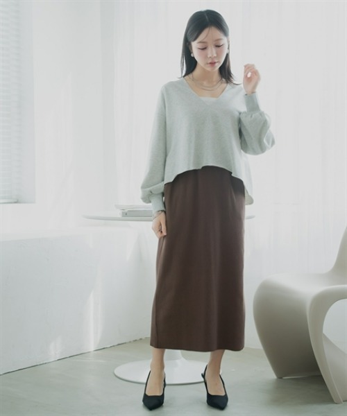 Petitjo(プッチージョ)の「小さいサイズ 深Vネックスウェットプルオーバー 低身長さん・小柄女性(スウェット・レディース・チャコール/ライトグレー・M-L/XS-S)」の11枚目の写真