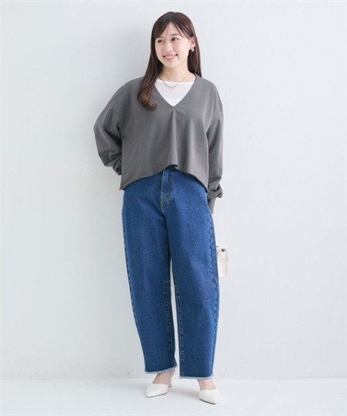 Petitjo(プッチージョ)の「小さいサイズ 深Vネックスウェットプルオーバー 低身長さん・小柄女性(スウェット・レディース・チャコール/ライトグレー・M-L/XS-S)」の19枚目の写真