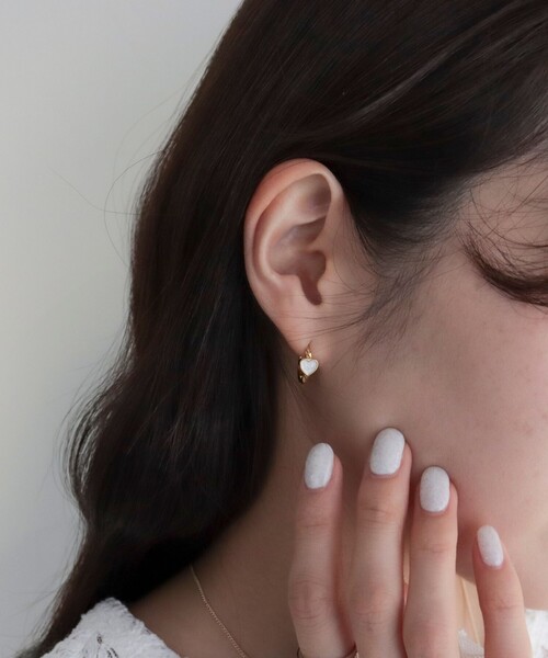 fredy emue（フレディエミュ）の「ステンレスハートリングピアス（ピアス（両耳用）・レディース・ゴールド/シルバー・FREE）」の3枚目の写真