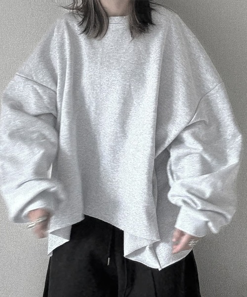 YACA(ヤーカ)の「Cutoff Mini Logo Sweat/カットオフミニロゴスウェット【unisex item】(スウェット・レディース・アッシュグレー/ブラック・FREE)」の10枚目の写真