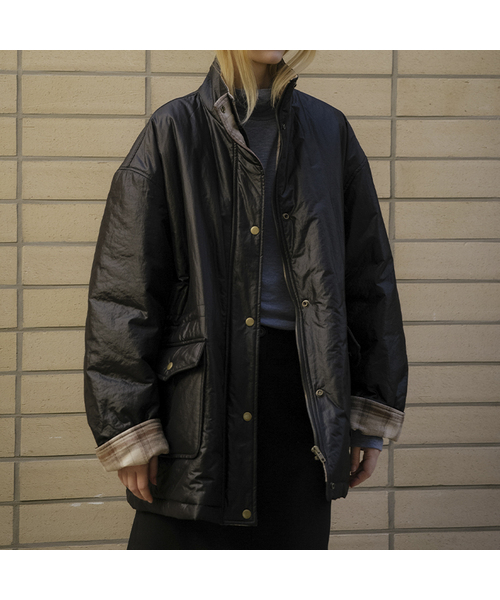 KNOWNBETTER（ノウンベター）の「Check pointed high-neck puffer coat [KNFW04CT09]_[2color]（ダウンジャケット/コート・レディース・ブラック/カーキ・FREE）」の2枚目の写真