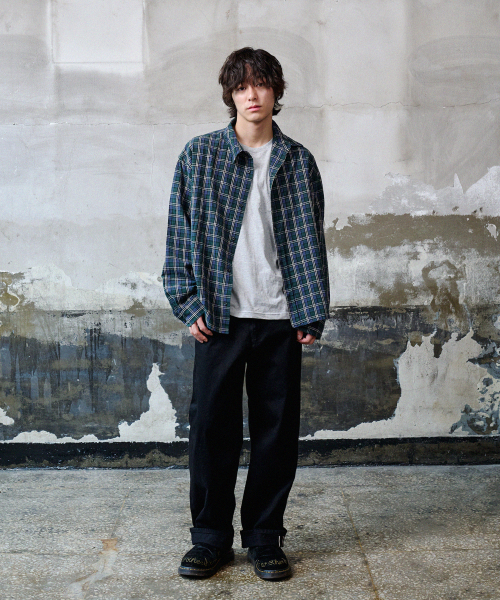 DEN1091 Selvedge Wide Fit (Jet Black)（デニムパンツ）｜DENMADE