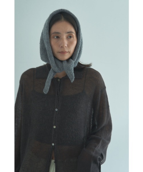 marjour(マージュール)の「KNITTED TRIANGULAR SCARF(ストール/ショール・レディース・ブルー/グレー・FREE)」の10枚目の写真