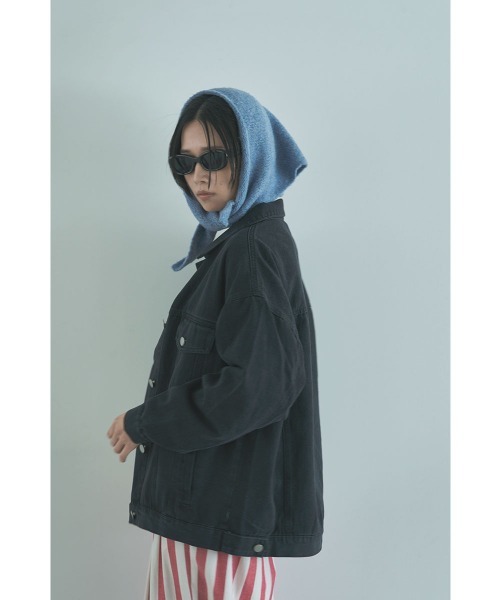 marjour(マージュール)の「KNITTED TRIANGULAR SCARF(ストール/ショール・レディース・ブルー/グレー・FREE)」の13枚目の写真