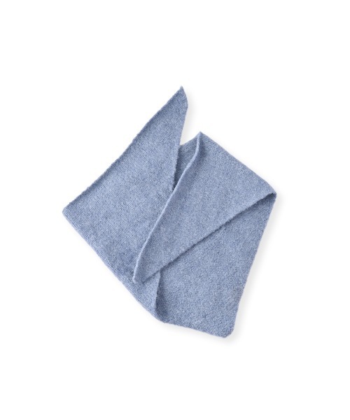 marjour(マージュール)の「KNITTED TRIANGULAR SCARF(ストール/ショール・レディース・ブルー/グレー・FREE)」の19枚目の写真