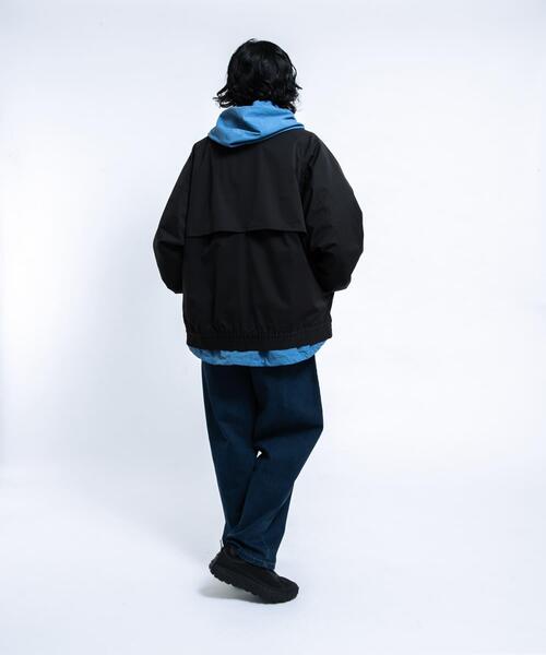 EKAL(エカル)の「SOLOTEXツイルスタンドジャケット(ブルゾン・メンズ・ブラック/ネイビー・MEDIUM/LARGE)」の10枚目の写真