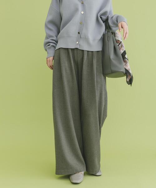 ITEMS URBANRESEARCH（アイテムズ アーバンリサーチ）の「ウールライクイージーパンツ（その他パンツ・レディース・ベージュ/チャコールグレー・FREE）」の2枚目の写真