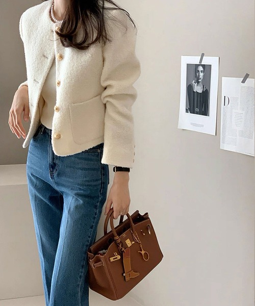 shopnikoniko(ショップニコニコ)の「ブークレ ウールライク ショート丈 ノーカラージャケット(ノーカラージャケット・レディース・ブラック/ホワイト・フリー)」の6枚目の写真