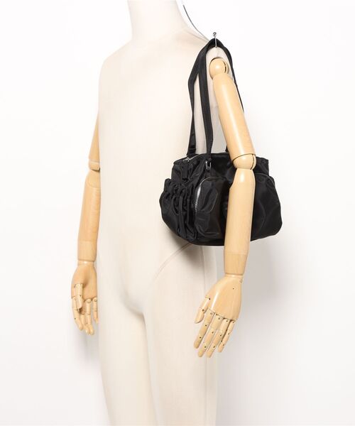 enlit(エンリット)の「【 enlit / エンリット 】 ダブルポケット ショルダーバッグ(ショルダーバッグ・レディース・アイボリー/ブラック/カーキ・FREE)」の9枚目の写真