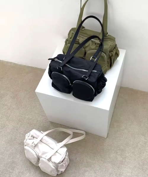 enlit(エンリット)の「【 enlit / エンリット 】 ダブルポケット ショルダーバッグ(ショルダーバッグ・レディース・アイボリー/ブラック/カーキ・FREE)」の18枚目の写真