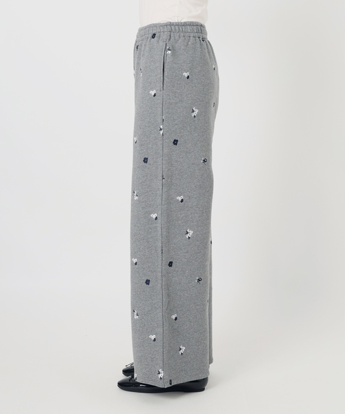 U by SPICK&SPAN(ユーバイスピックアンドスパン)の「ルーズストレート刺繍スウェットパンツ(スウェットパンツ・レディース・チャコールグレー・38/36)」の18枚目の写真