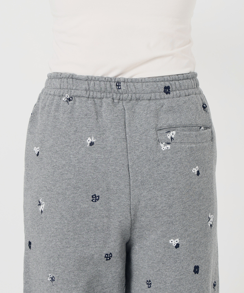 U by SPICK&SPAN(ユーバイスピックアンドスパン)の「ルーズストレート刺繍スウェットパンツ(スウェットパンツ・レディース・チャコールグレー・38/36)」の21枚目の写真
