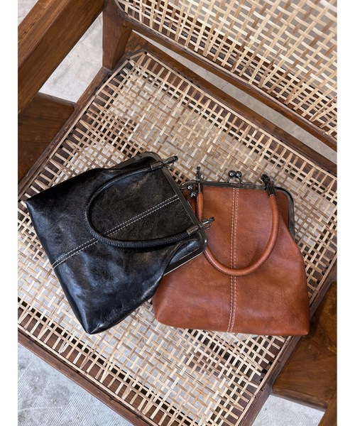 SALTMINT（ソルトミント）の「がま口フェイクレザー2WAYバッグ（ショルダーバッグ・レディース・ブラウン/ブラック・FREE）」の5枚目の写真
