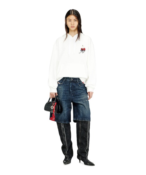 DIESEL(ディーゼル)の「メンズ パーカー SV-S-NORM-HOOD-CHER(パーカー・メンズ・ホワイト系その他/ブラック系その他・MEDIUM/SMALL/LARGE/X-LARGE)」の6枚目の写真