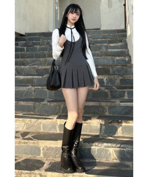 HYBERNAT(ハイバーナット)の「プリーツスカートスリムベストワンピースグレー(ワンピース・レディース・その他・SMALL/MEDIUM/LARGE)」の9枚目の写真