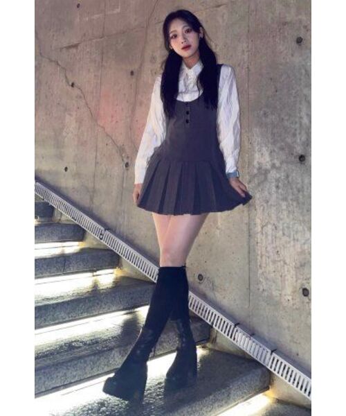 HYBERNAT(ハイバーナット)の「プリーツスカートスリムベストワンピースグレー(ワンピース・レディース・その他・SMALL/MEDIUM/LARGE)」の8枚目の写真
