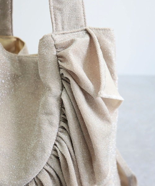 T・S・L（ティーエスエル）の「ラメフリルトートバッグ（トートバッグ・レディース・シルバー/ブラック/ライトベージュ・FREE）」の5枚目の写真