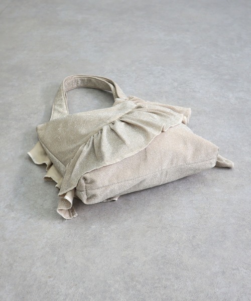 T・S・L（ティーエスエル）の「ラメフリルトートバッグ（トートバッグ・レディース・シルバー/ブラック/ライトベージュ・FREE）」の6枚目の写真