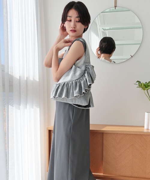 T・S・L（ティーエスエル）の「ラメフリルトートバッグ（トートバッグ・レディース・シルバー/ブラック/ライトベージュ・FREE）」の9枚目の写真