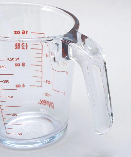 212 KITCHEN STORE(トゥワントゥキッチンストア)の「メジャーカップ500ml レトロエディション1975 <Pyrex パイレックス>(キッチンツール・レディース・その他・00)」の6枚目の写真
