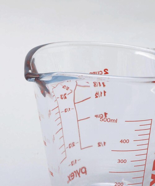 212 KITCHEN STORE(トゥワントゥキッチンストア)の「メジャーカップ500ml レトロエディション1975 <Pyrex パイレックス>(キッチンツール・レディース・その他・00)」の7枚目の写真