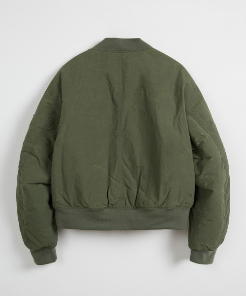 KIIMUIR(キミュア)の「ワックスパディッドショートボンバージャケット_カーキ(ブルゾン・レディース・その他・LARGE/MEDIUM)」の2枚目の写真