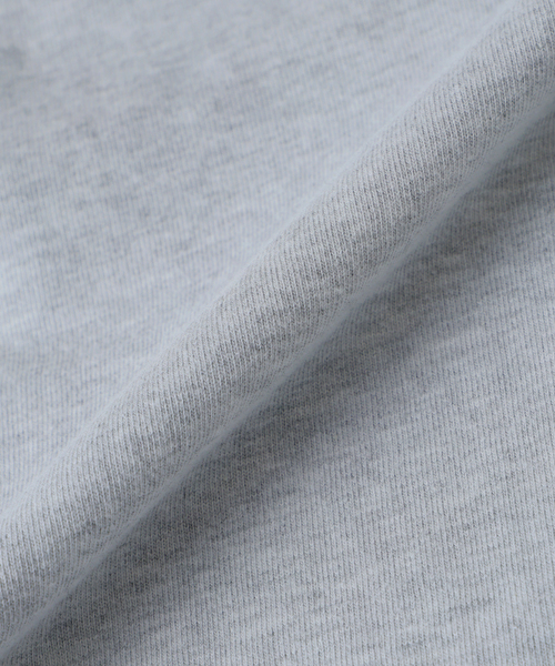 JOURNAL STANDARD relume(ジャーナルスタンダード レリューム)の「BACK TO THE FUTURE 別注 ダメージ加工 ロングスリーブ T(Tシャツ/カットソー・メンズ・ネイビー/ブラック/チャコールグレー/ライトグレー・MEDIUM/LARGE)」の5枚目の写真