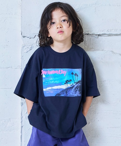 Life Support Products(ライフサポートプロダクツ)の「【COTTON from U.S.A】ビッグシルエットフォトプリントTシャツ(Tシャツ/カットソー・キッズ・ブラック系2/ホワイト系4/ブラック系1/ホワイト系3/ブラック系3/ホワイト系2/ホワイト系1/ブラック系4・90/80/100/95/110/150/140/130/120)」の6枚目の写真