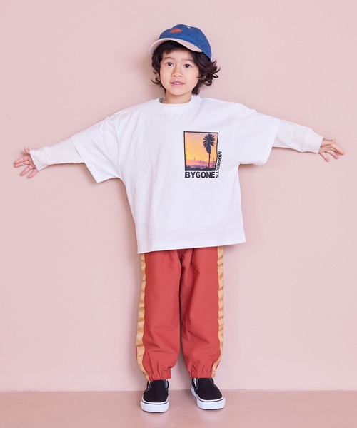 Life Support Products(ライフサポートプロダクツ)の「【COTTON from U.S.A】ビッグシルエットフォトプリントTシャツ(Tシャツ/カットソー・キッズ・ブラック系2/ホワイト系4/ブラック系1/ホワイト系3/ブラック系3/ホワイト系2/ホワイト系1/ブラック系4・90/80/100/95/110/150/140/130/120)」の22枚目の写真