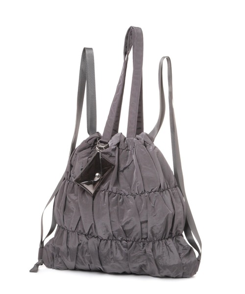 GLOBAL WORK（グローバルワーク）の「推しごとギャザーナップサック/629617（バックパック/リュック・レディース・チャコールグレー/ブラック・FREE）」の2枚目の写真