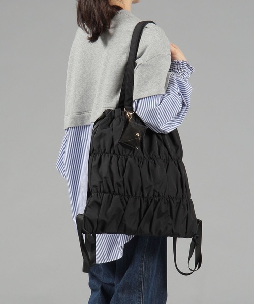 GLOBAL WORK（グローバルワーク）の「推しごとギャザーナップサック/629617（バックパック/リュック・レディース・チャコールグレー/ブラック・FREE）」の4枚目の写真