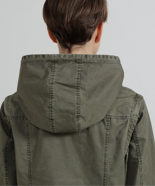 AVIREX(アヴィレックス)の「MILITARY ZIP POCKET DETACHABLE JACKET(ブルゾン・レディース・オリーブ/マスタード/ベージュ・S/M)」の13枚目の写真
