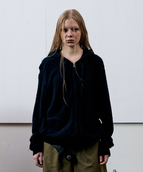 THEVINYLHOUSE(ザバイニルハウス)の「ROUND POCKET KNIT ZIP-UP BLACK(パーカー・メンズ・その他・S/M/L)」の2枚目の写真