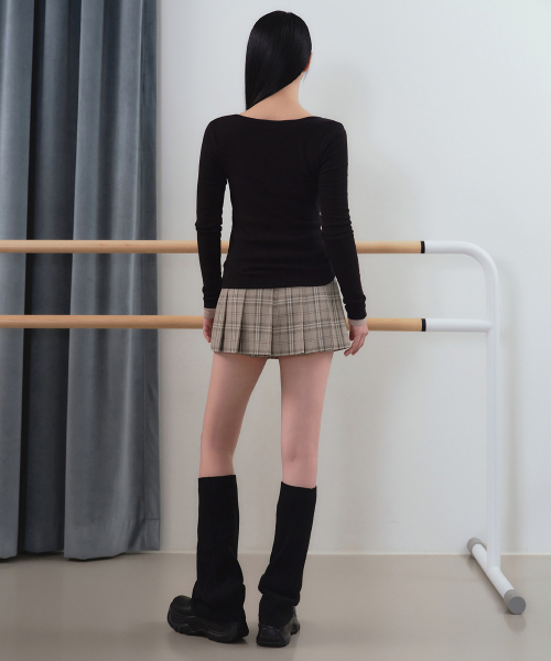 MUSINSA STANDARD WOMAN（ムシンサスタンダードウーマン）の「ウィメンズチェックプリーツミニスカート[ミディアムグレー]（スカート・レディース・その他・X-SMALL/SMALL/MEDIUM/LARGE）」の3枚目の写真