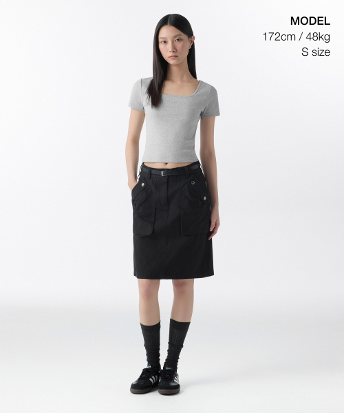 MUSINSA STANDARD WOMAN（ムシンサスタンダードウーマン）の「ウィメンズスリムスクエアネックTシャツ[ミディアムグレー]（Tシャツ/カットソー・レディース・その他・LARGE/X-LARGE/SMALL/MEDIUM/X-SMALL）」の2枚目の写真