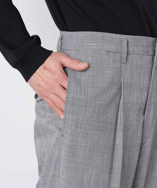 NANO universe（ナノユニバース）の「グレンチェックストレートパンツ（セットアップ可）（スラックス・メンズ・グレー/ベージュ・M/L）」の12枚目の写真