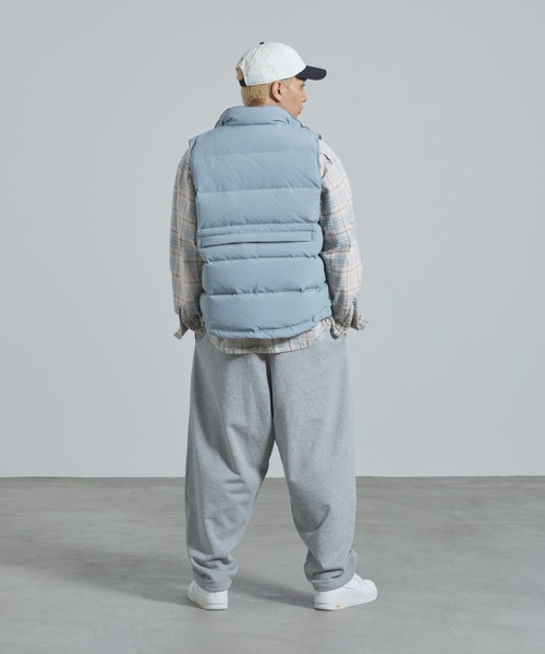 NIKE(ナイキ)の「ナイキ スポーツウェア クラブ メンズ オーバーサイズド フレンチ テリー パンツ / Nike Sportswear Club Men's Oversized French Terry Pants IF0722-063 Dark Grey Heather(スウェットパンツ・メンズ・グレー系その他・M/S/XL/L/2XL)」の6枚目の写真