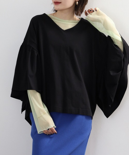 atONE(アットワン)の「ドロップショルダーギャザースリーブカットソー(Tシャツ/カットソー・レディース・ホワイト/チャコールグレー/カーキ/ブラック・4L~5L/LL~3L/M-L)」の1枚目の写真