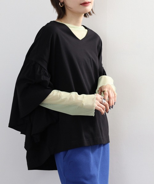 atONE(アットワン)の「ドロップショルダーギャザースリーブカットソー(Tシャツ/カットソー・レディース・ホワイト/チャコールグレー/カーキ/ブラック・4L~5L/LL~3L/M-L)」の10枚目の写真