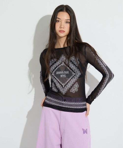 ANNA SUI NYC（アナ スイ エヌ ワイ シー）の「レースプリントシアートップス（Tシャツ/カットソー・レディース・ベージュ/パープル/ブラック・FREE）」の2枚目の写真